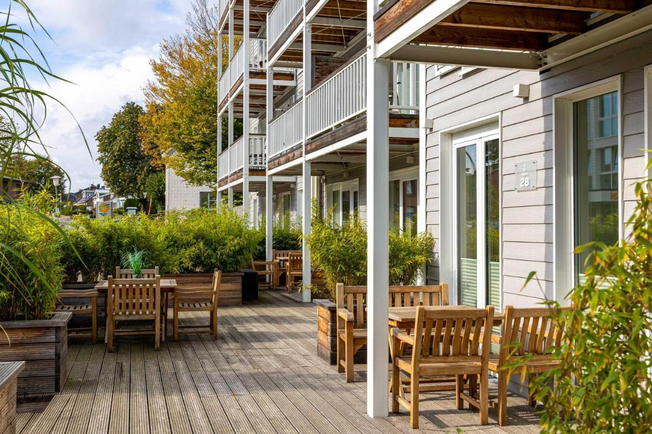 Hotel Meerzeit Scharbeutz Exterior photo